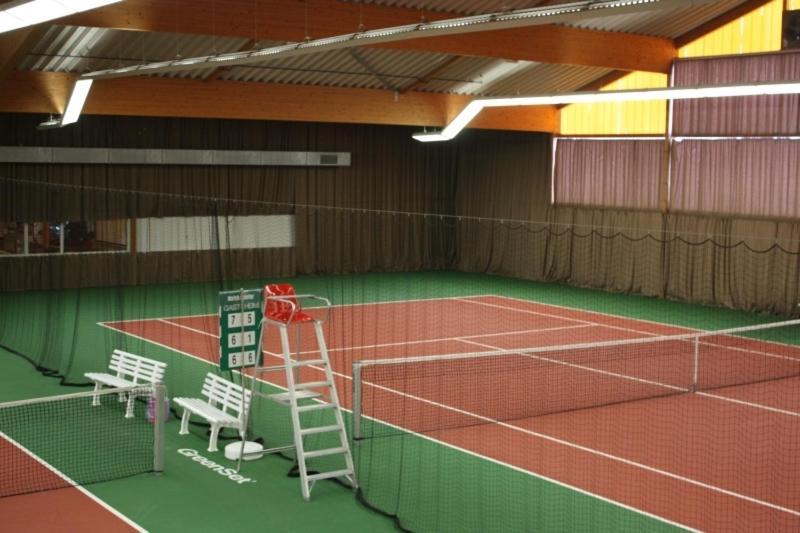 Sportpark Hotel Isernhagen Exteriér fotografie
